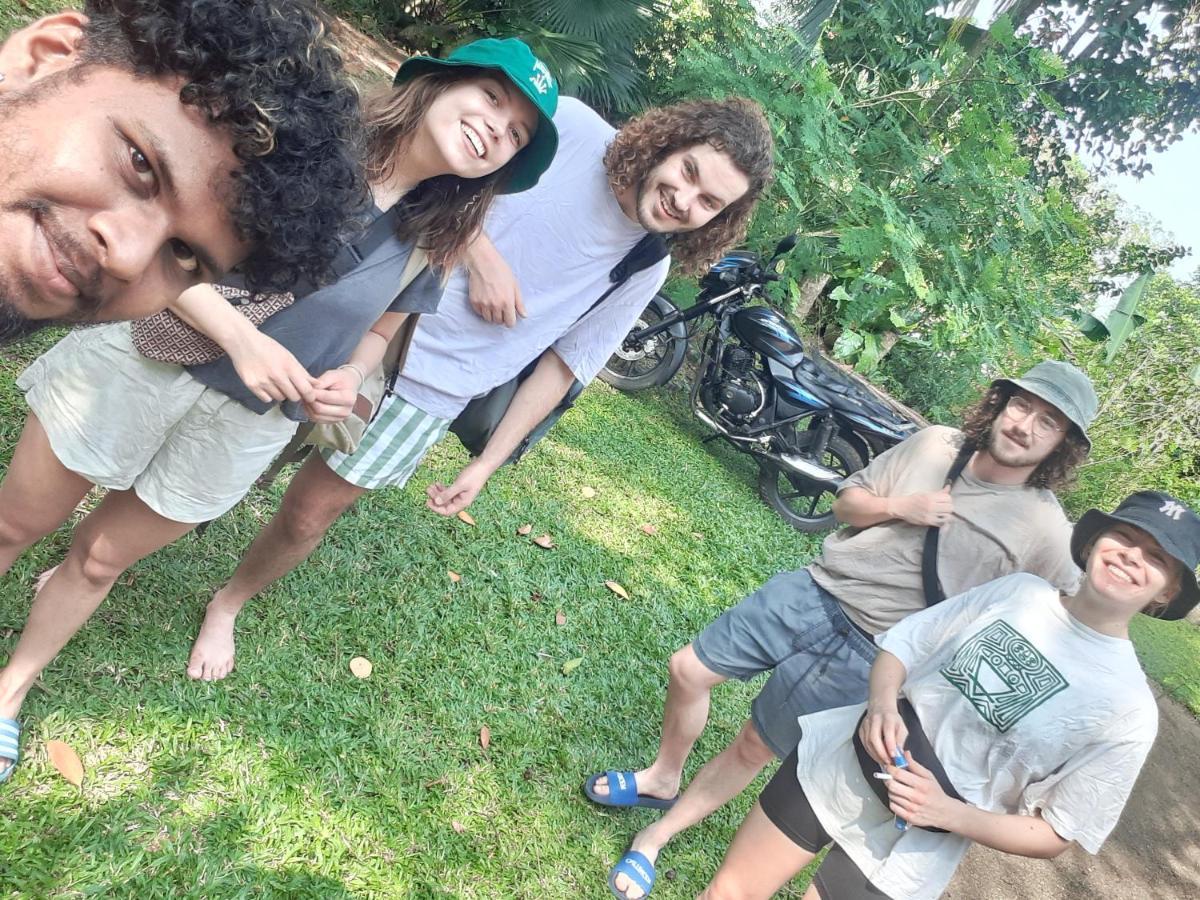 Pahalagawattha Homestay Unawatuna Esterno foto