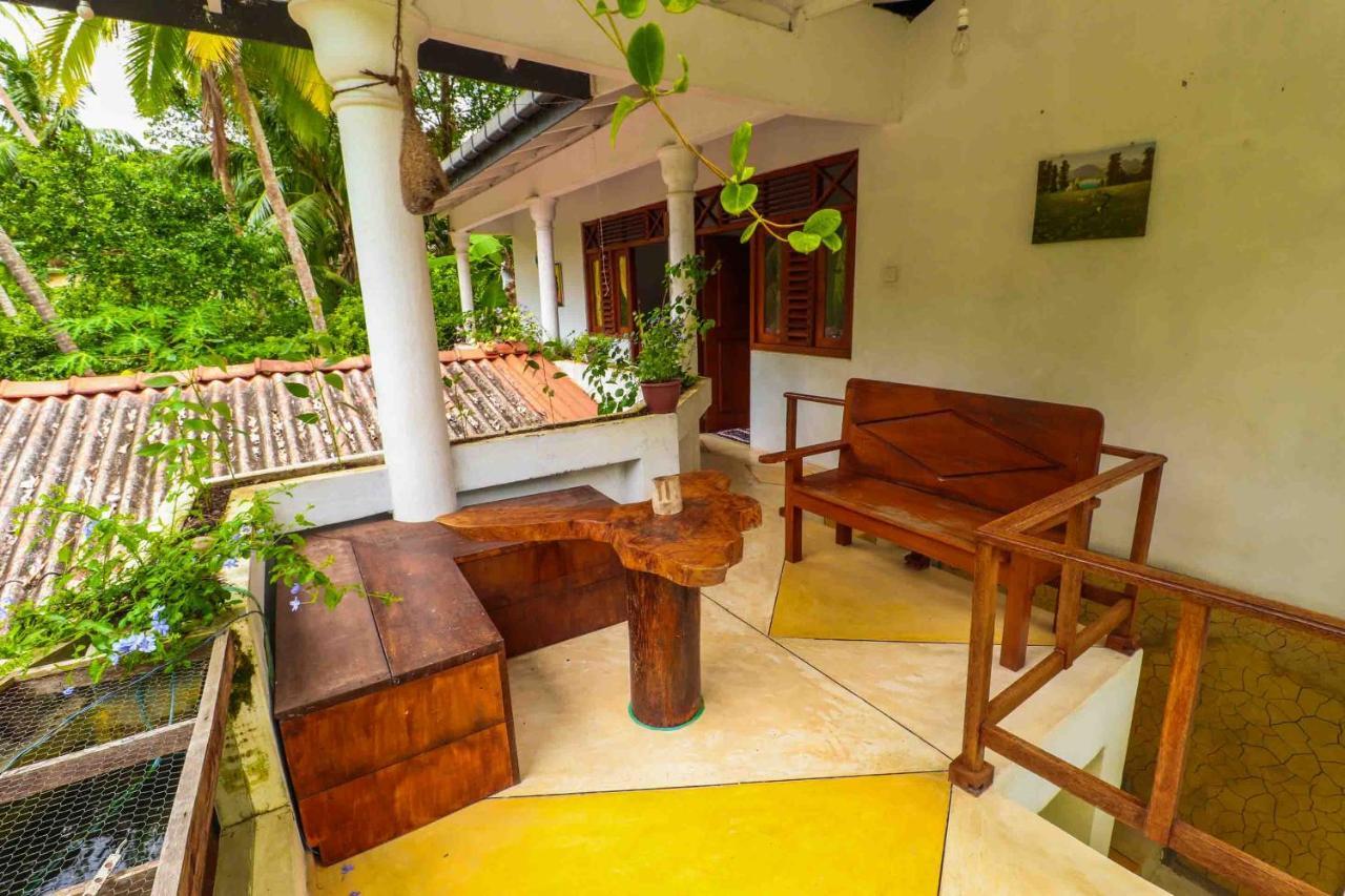 Pahalagawattha Homestay Unawatuna Esterno foto