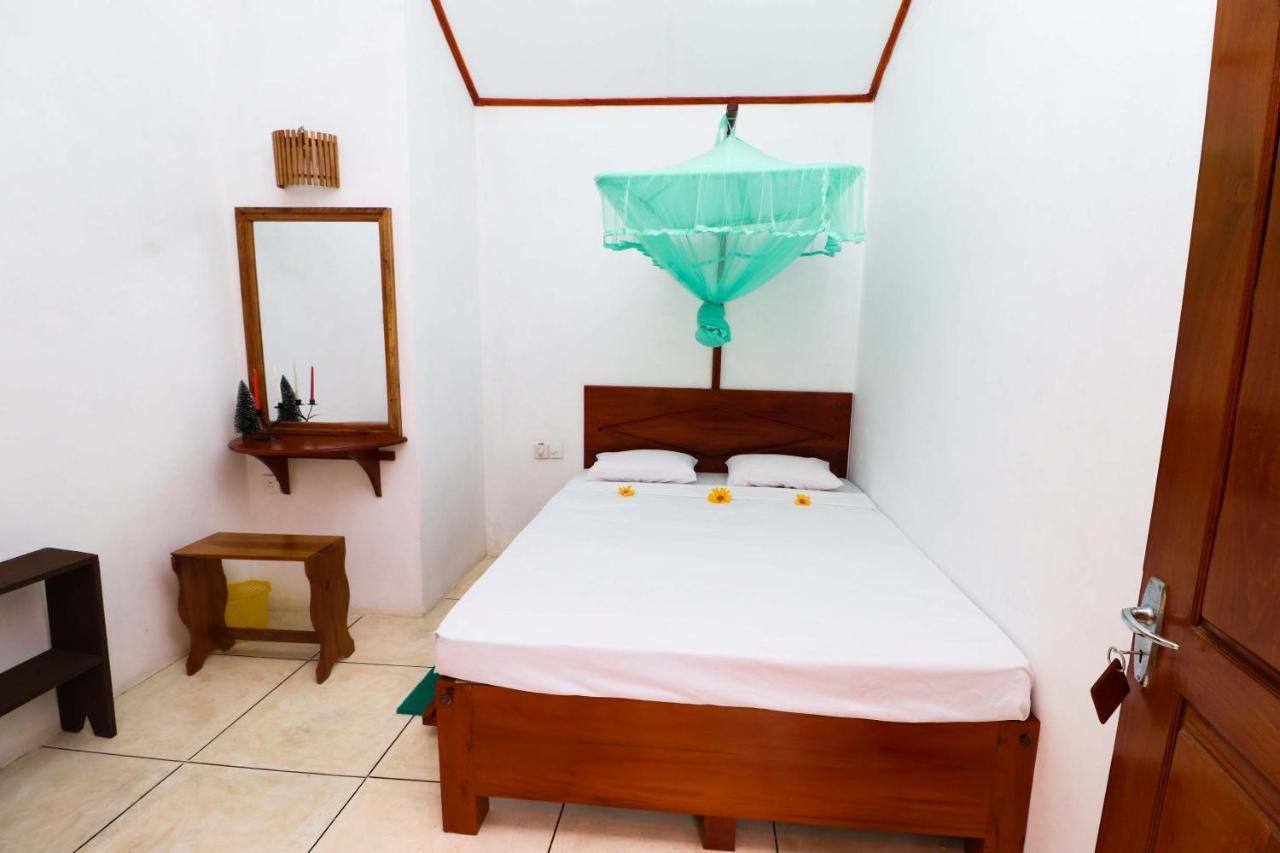 Pahalagawattha Homestay Unawatuna Esterno foto