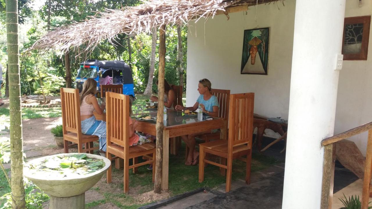 Pahalagawattha Homestay Unawatuna Esterno foto